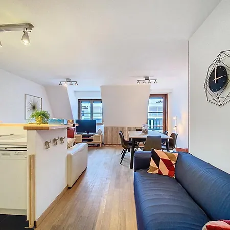 Comfortabel Gezinsappartement 'emmy' Te * Oostduinkerke